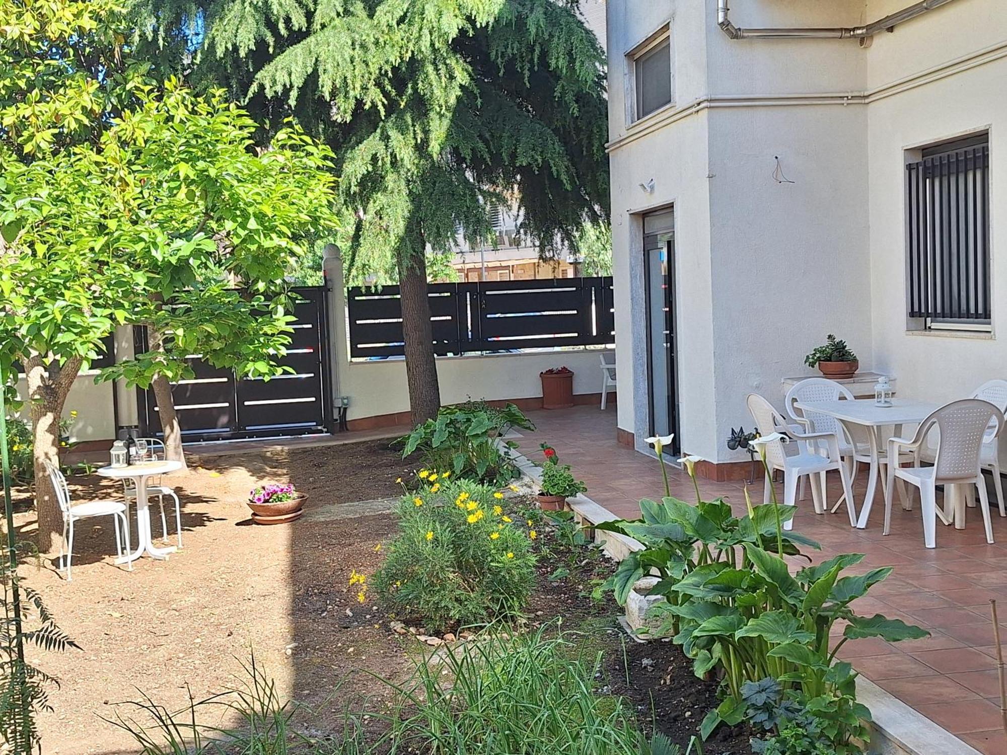 Casa Vacanze Al Parco Casamassima Eksteriør billede